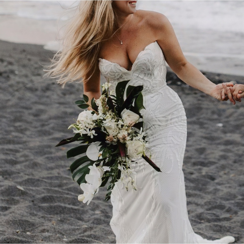 Rita Vinieris: Rivini Zayn Wedding Dress